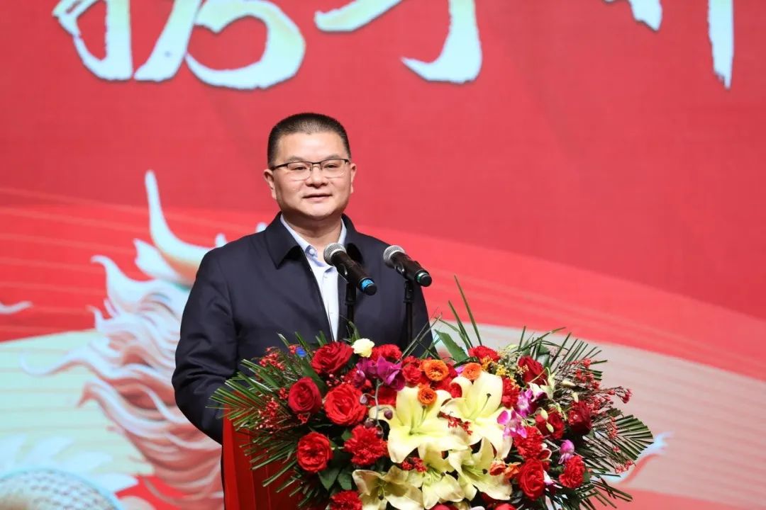 花花牛乳業(yè)30周年暨2024年客戶大會(huì)圓滿召開！