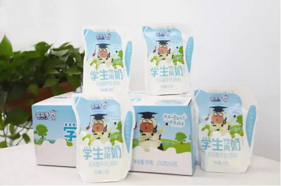 花花牛首款愛克林低溫學(xué)生飲用酸牛奶上市啦！??！